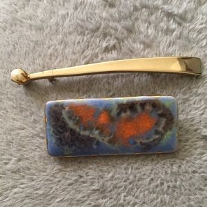 Bundle of two marble stone pearl pins